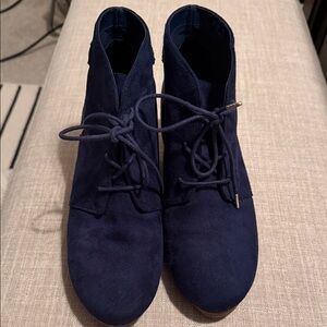 Dr. Scholl's Navy Lace Up Boots